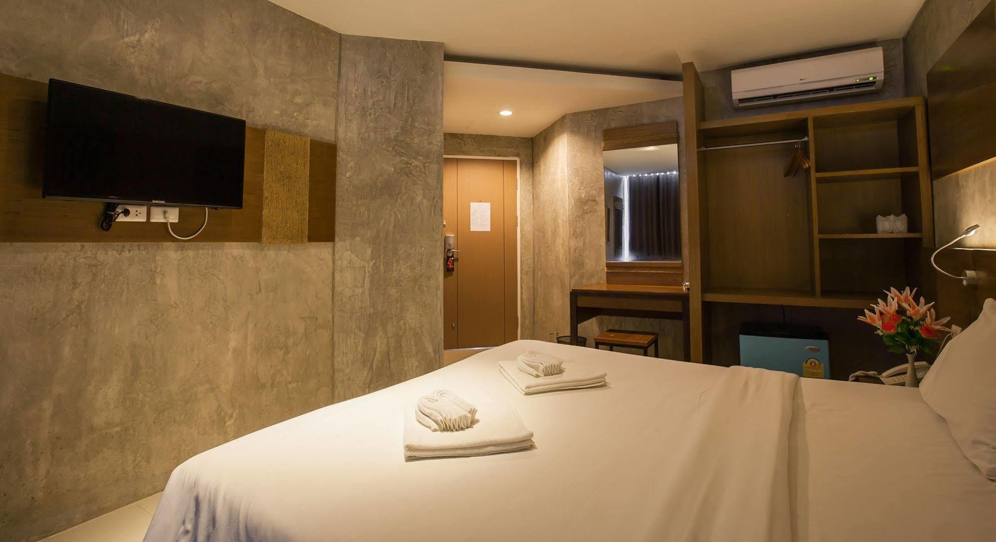 Hotel B2 Jomtien Pattaya Esterno foto