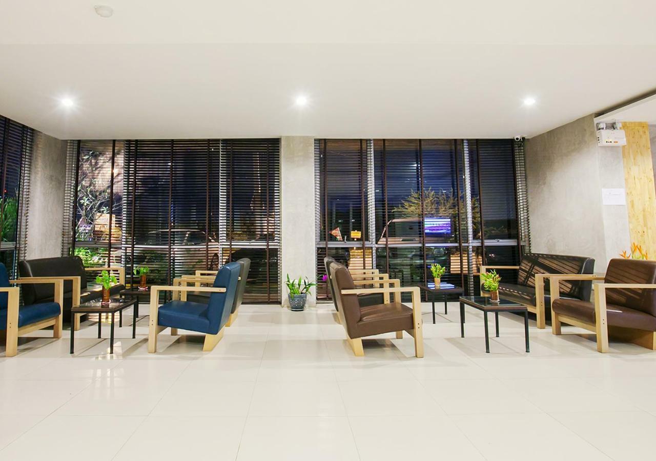 Hotel B2 Jomtien Pattaya Esterno foto